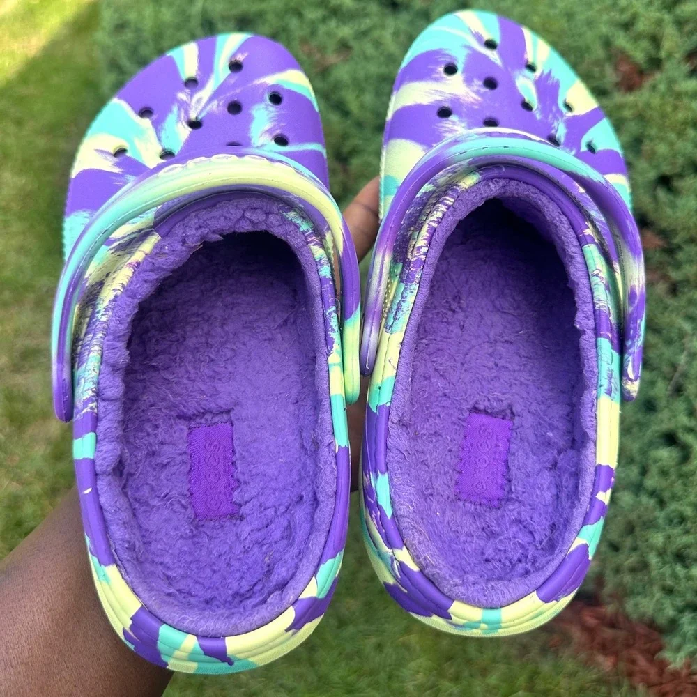 Crocs Kids' Classic Lined Marbled Tie Dye Clogs Little Kids Size J 3 Sandals